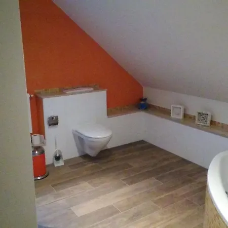 In Hinterjessen Mit Terrasse, Gemeinsamem Pool Und Grill Apartment *